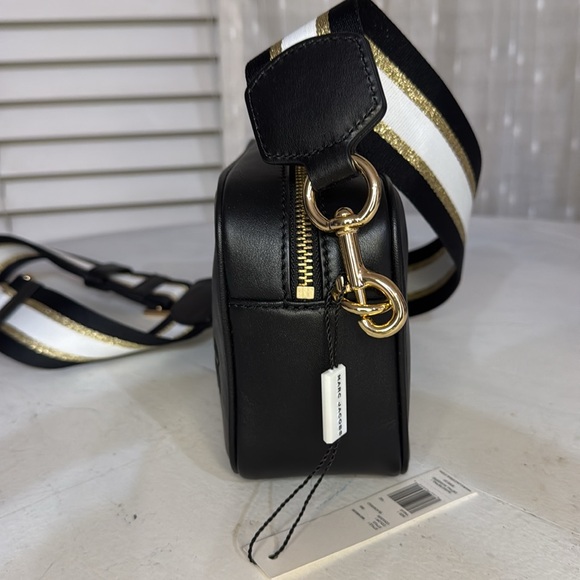 $395 MARC JACOBS Black Flash Leather Crossbody Bag w extra Gold Chain Strap - Picture 6 of 15